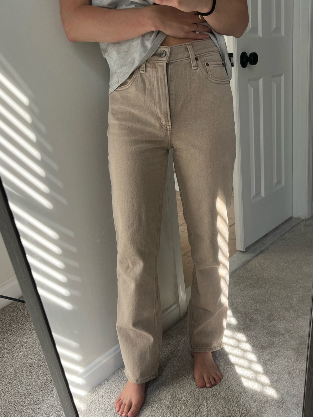 Abercrombie 90s straight ultra high rise